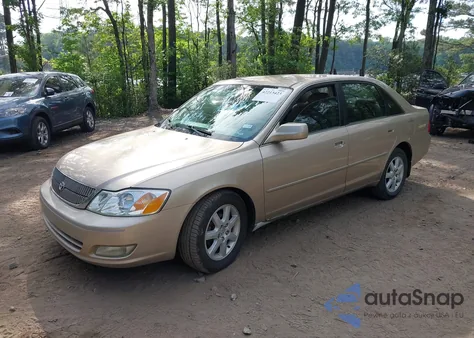 2002 Toyota Avalon Xls z USA, uszkodzony, nr VIN 4T1BF28B62U239889